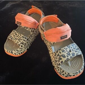 Crocs-wedges size 9